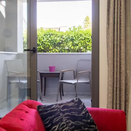Appartement Flat With Shared Pool Close To The Beach In Çeşme